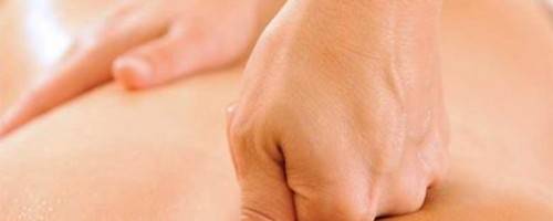 photo of massage on back